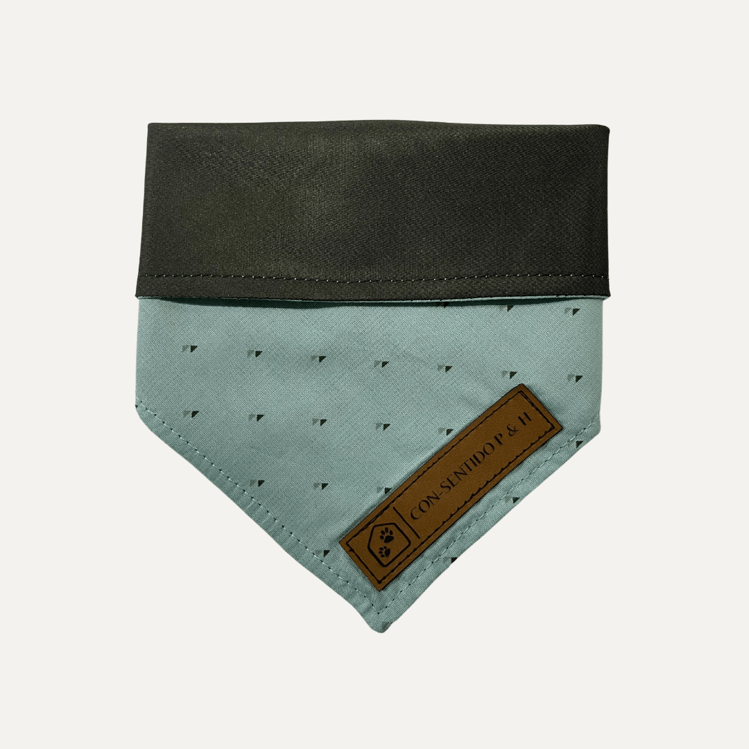Pañoleta Triada para Mascotas – Reversible, suave y con estilo