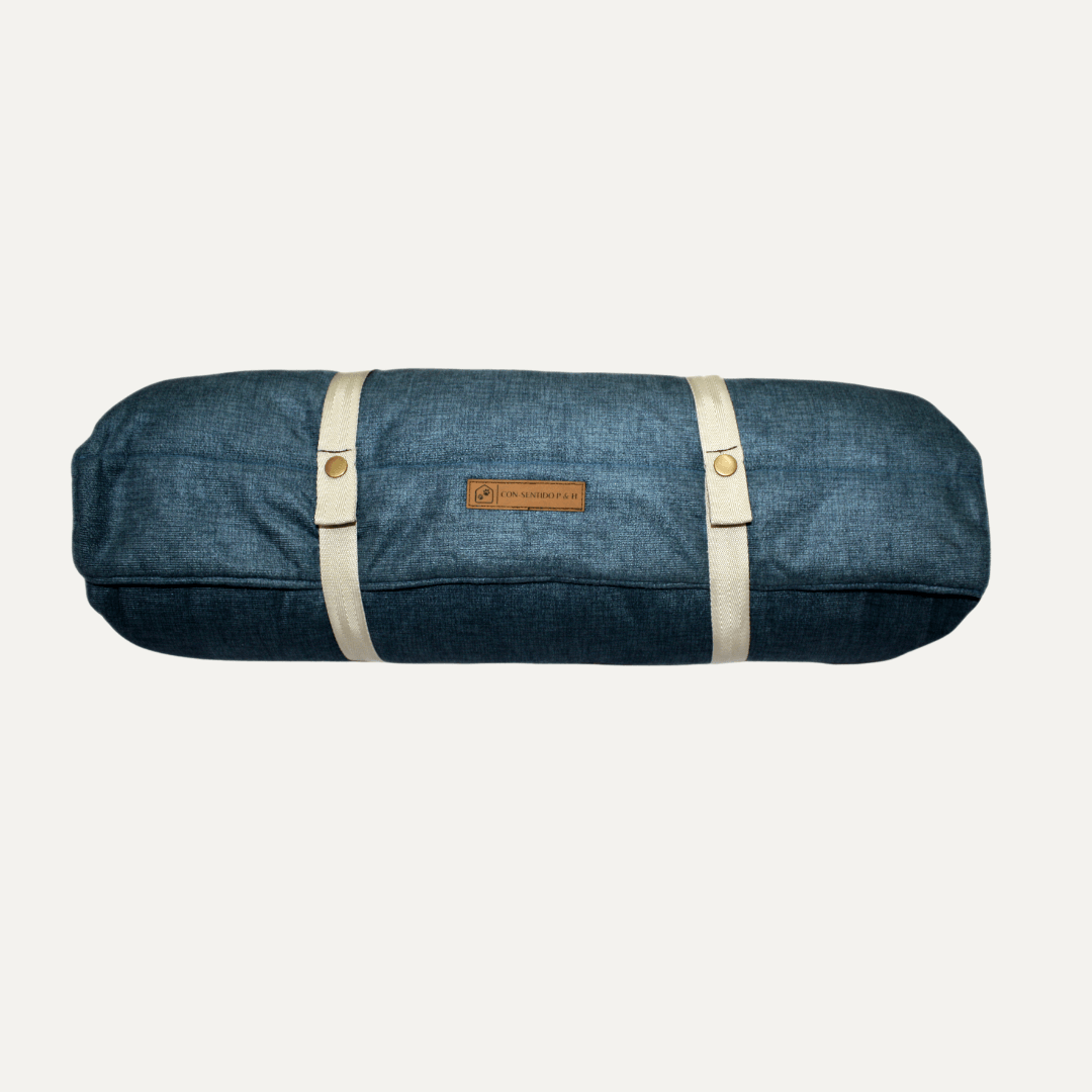 Cama Viajera enrollada tipo sleeping para perro - Colores Rosado y Azul | Con-Sentido